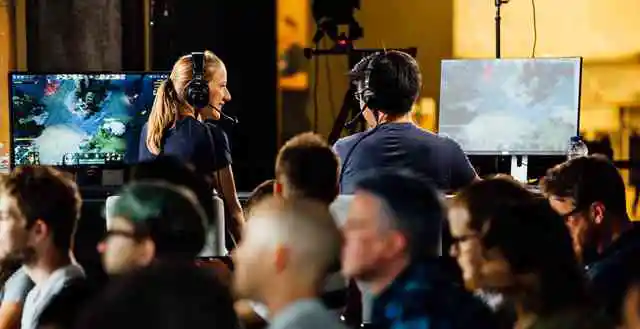 AI脚本使用指南：从入门到精通，涵安装、配置、应用与实践技巧