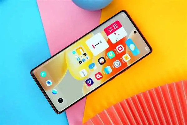 百万级第二代双芯旗舰！vivo X80开箱图赏