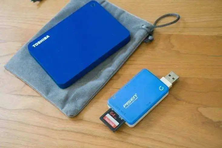 入门PCIe4.0 SSD评测:自带散热马甲、速度双3000MB/s